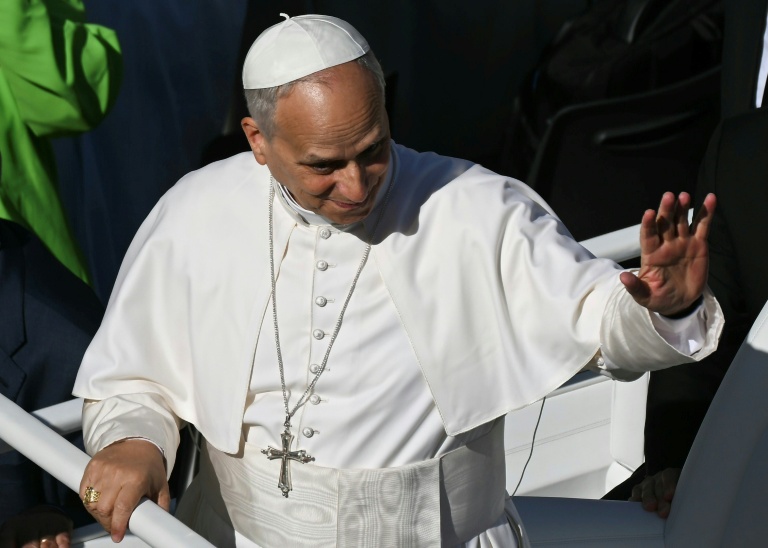 Pope hails role of news agencies in 'post-truth', AI world