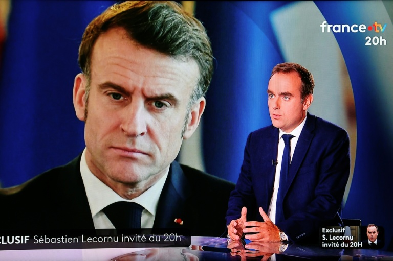 Macron seeks new PM to end France crisis