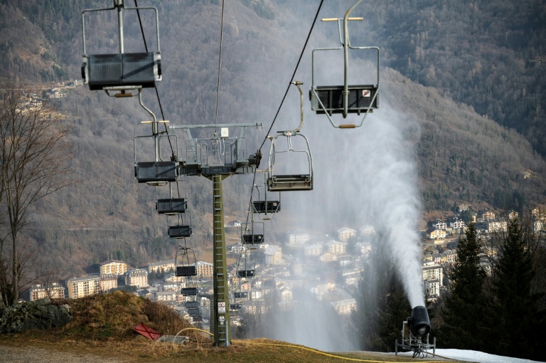 Winter Olympics: high in the Alps, artificial snow will still play role