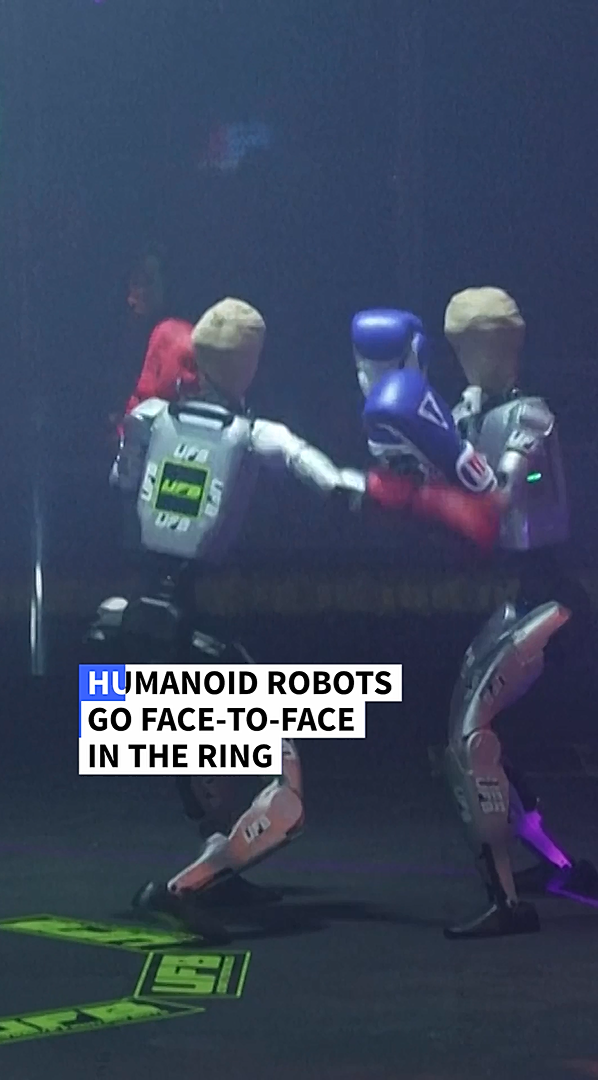 Humanoid robots go face-to-face in the ring