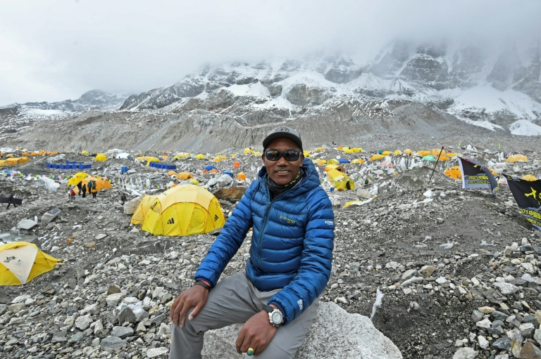 Nepali duo break own records on Everest