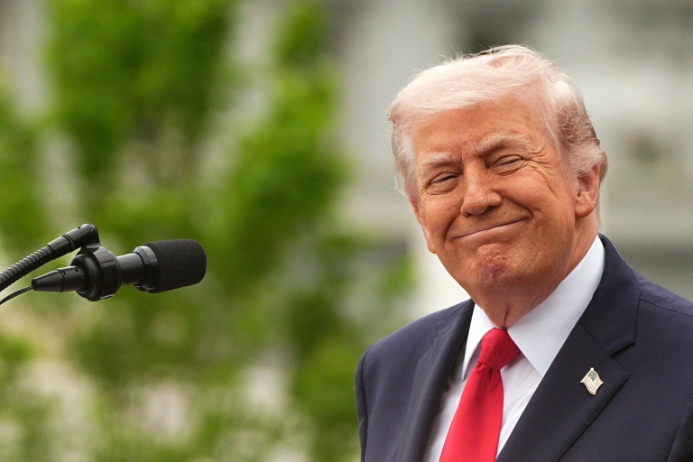 Trump to put his picture in US passports