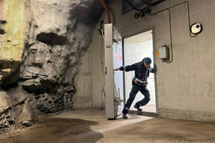 The Hanshaugen air raid shelter is one of Oslo's largest and can take in 1,100 people - Jonathan KLEIN (AFP)