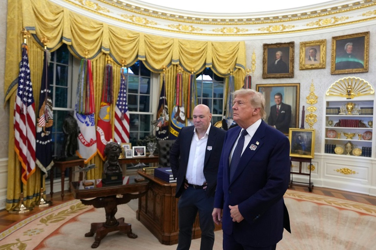 US-Iran peace deal announced with 'permanent' end to military action