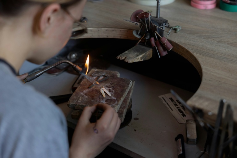 Guns, drones and doves: War reshapes Ukrainian jewellery scene