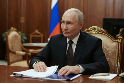 Russia's President Vladimir Putin attends a Kremlin meeting - Gavriil Grigorov (AFP)