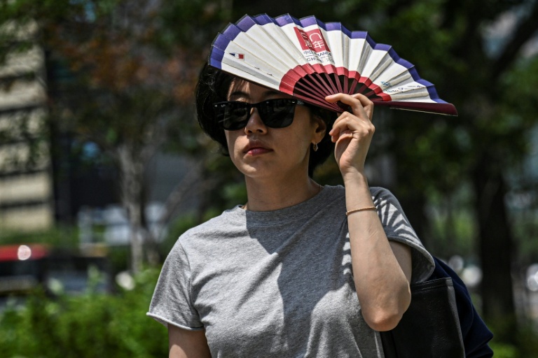 South Korea records its highest-ever temperature of 42.5C