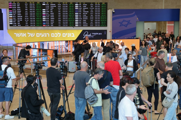 Israel PM hails Indian pilot of rerouted flight for averting disaster