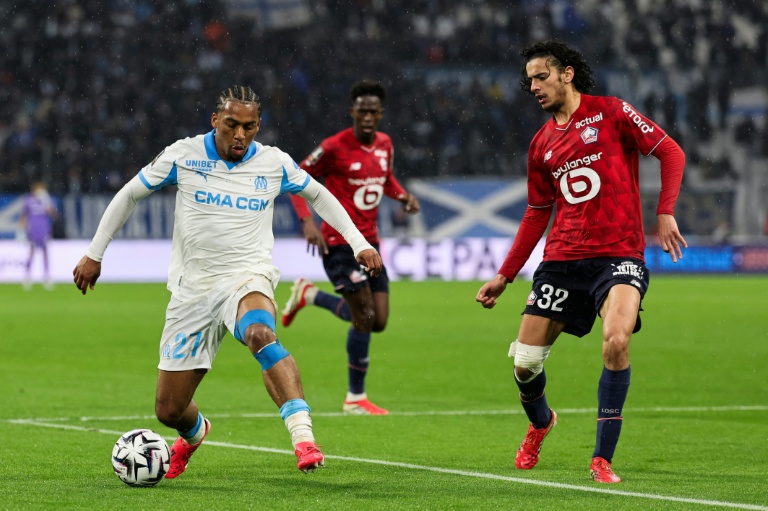 Premier League transfer windfall a lifeline for ailing French clubs