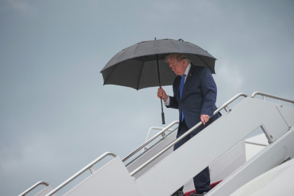 Trump returned to Washington after a weekend at his golf course in New Jersey - Aaron Schwartz (AFP)