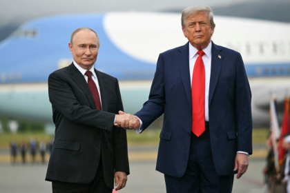 Trump broke with the West's policy of isolating Putin - ANDREW CABALLERO-REYNOLDS (AFP)