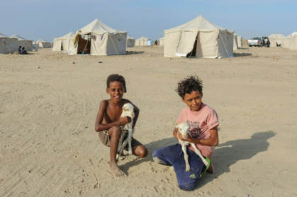 The conflict in Yemen has forced at least 145,000 people from their homes this month alone - Mohamad Hakim (AFP)