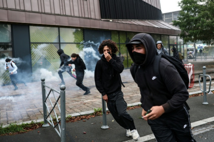 Police fired tear gas at teenagers in Lille and Lyon and hit them with batons near Paris - Sameer AL-DOUMY (AFP)