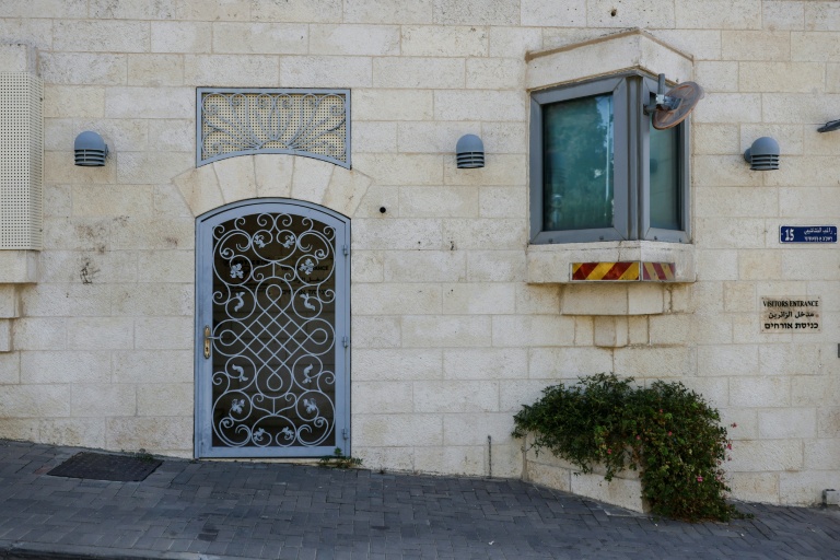 Israel drastically reduces British diplomatic presence in Jerusalem