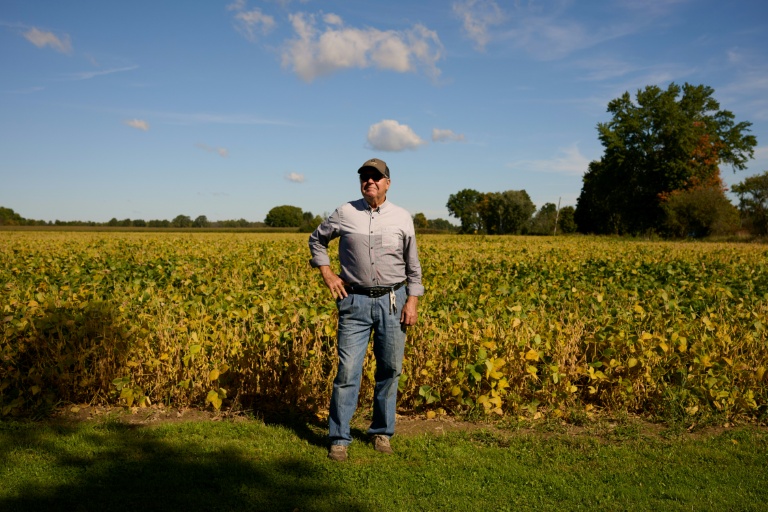 Fuel, fertilizer costs strain US farmers' support for Republicans in midterms