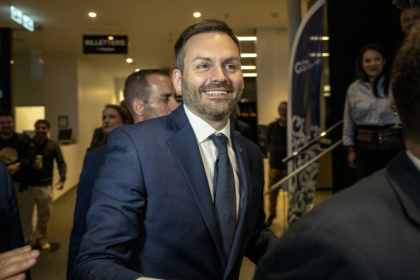 Quebec's incoming separatist premier, Paul St-Pierre Plamondon, does not want the envoy of the British to participate in swearing in his new government - ANDREJ IVANOV (AFP)