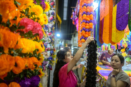 Colorful perforated paper decorations are a central element of Mexico's Day of the Dead celebrations - Alfredo ESTRELLA (AFP)